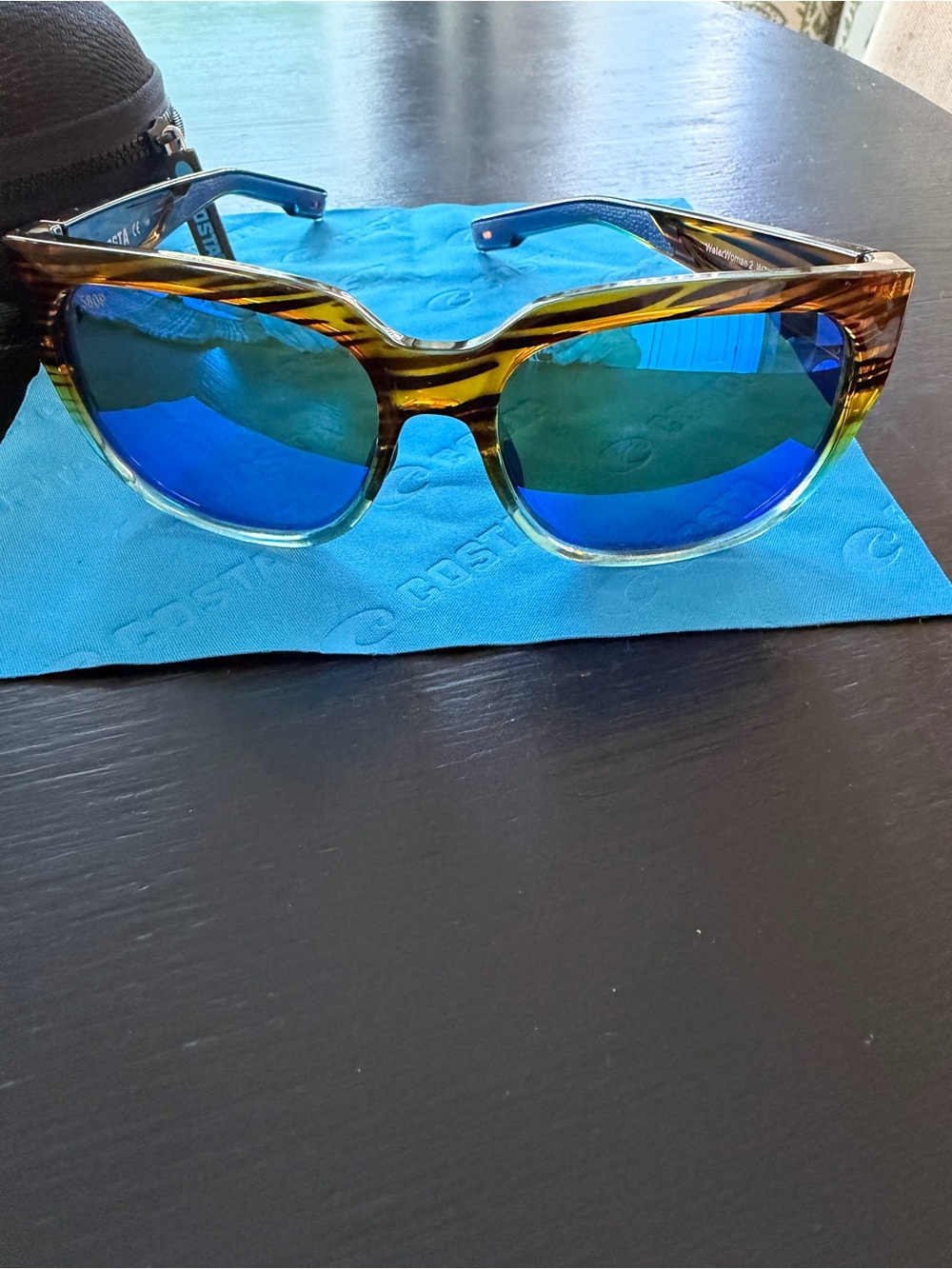 Costa Tortoise Frame Sunglasses
